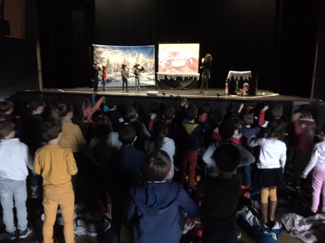 Ecole : Spectacle de Noël